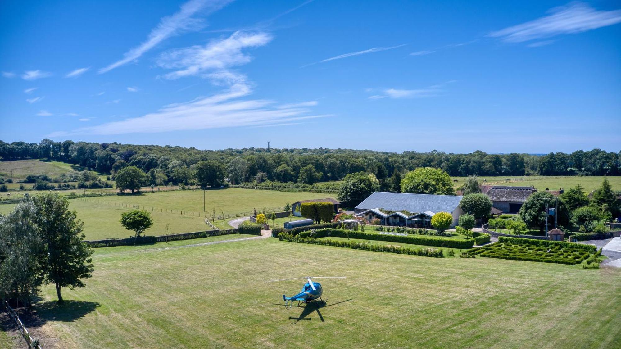 Old Selden Farm B&B แคลปแฮม ภายนอก รูปภาพ