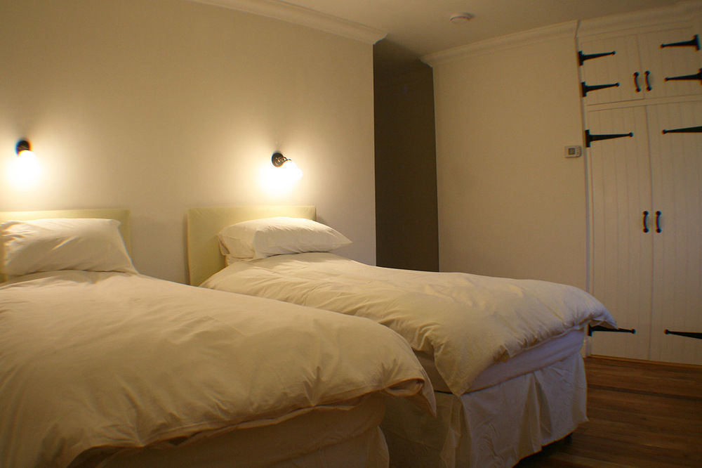 Old Selden Farm B&B แคลปแฮม ภายนอก รูปภาพ