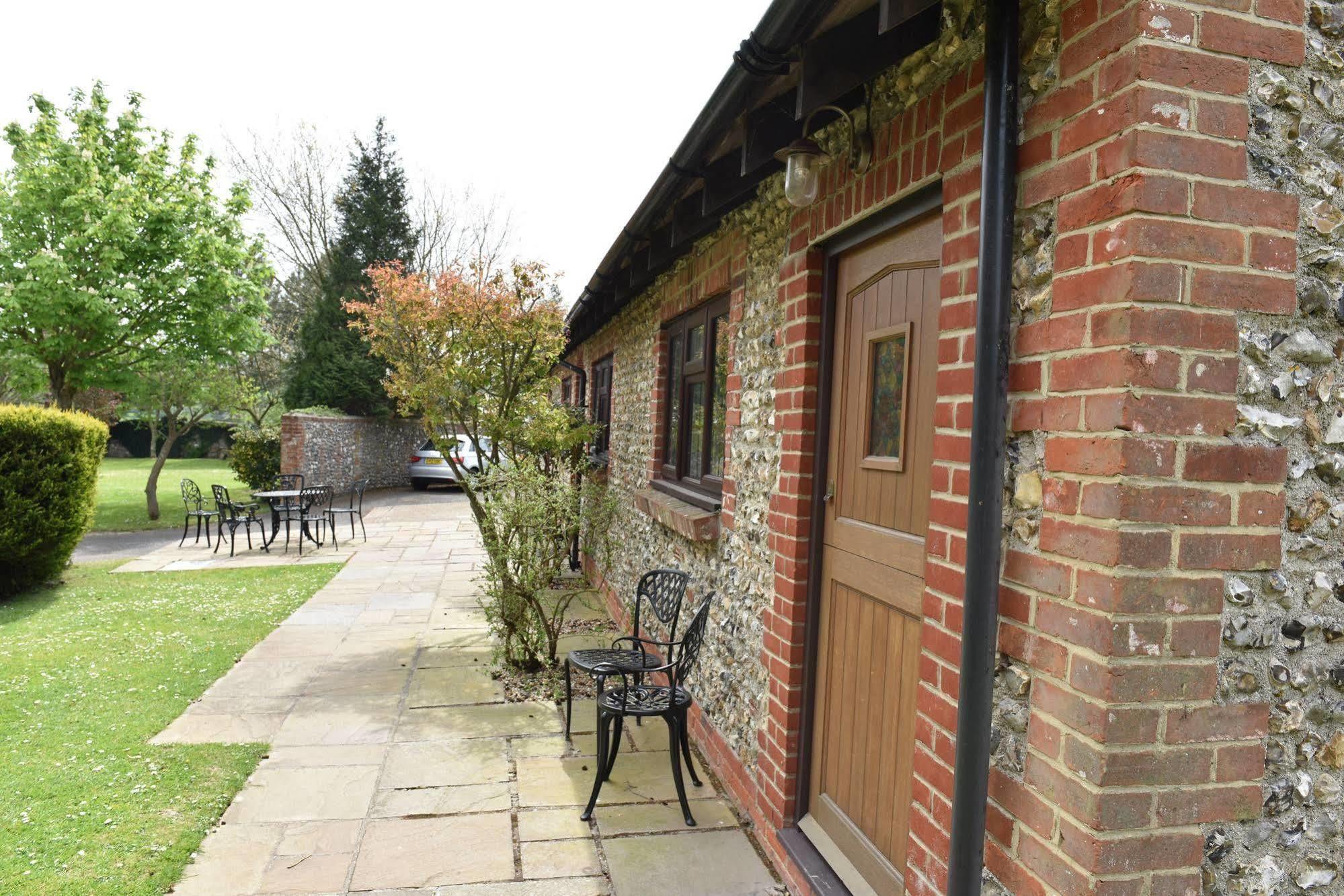 Old Selden Farm B&B แคลปแฮม ภายนอก รูปภาพ
