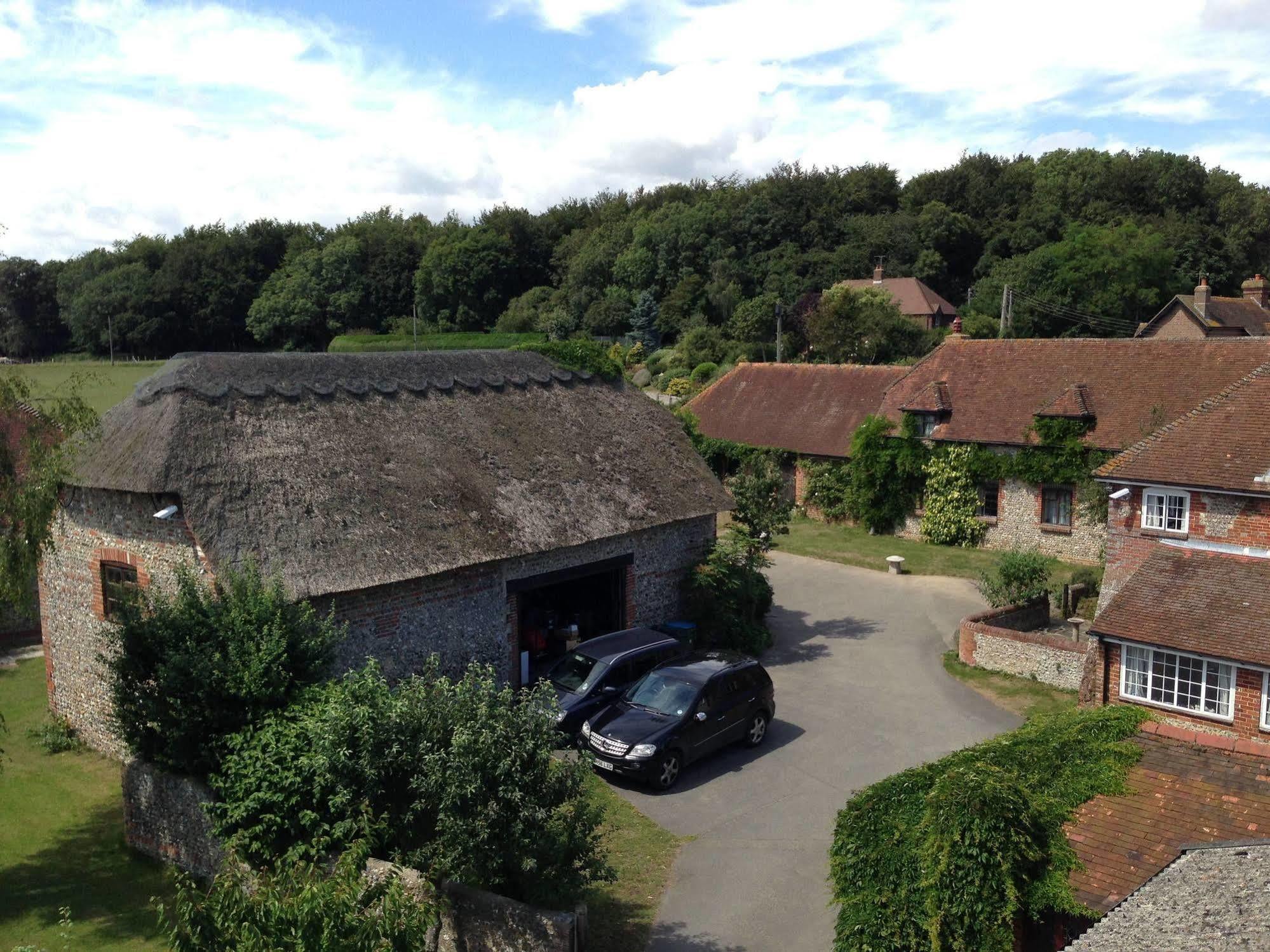 Old Selden Farm B&B แคลปแฮม ภายนอก รูปภาพ